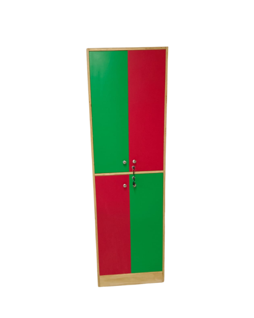 Estante de 4 puertas